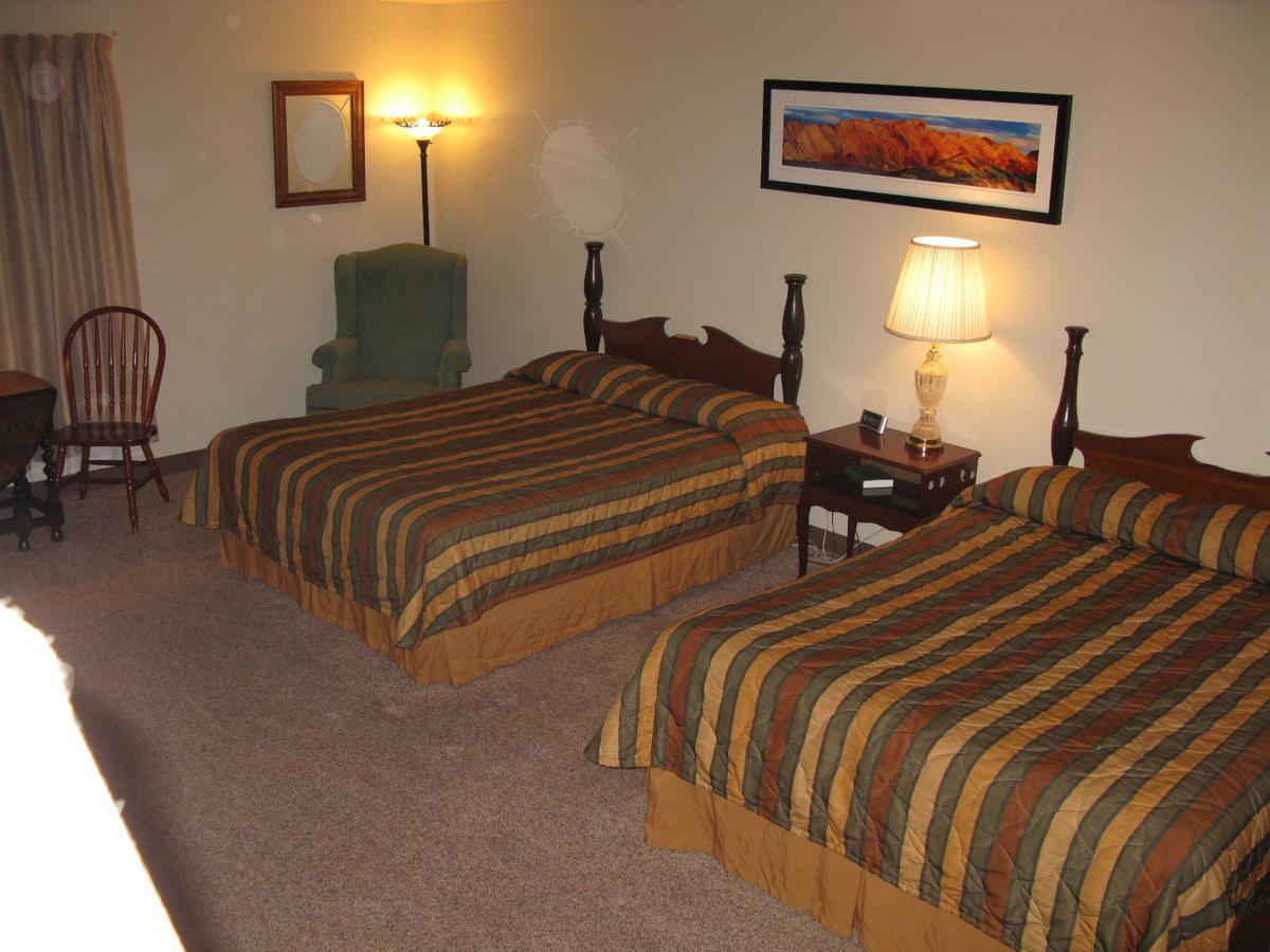 Rustlers Inn Prineville Exteriör bild